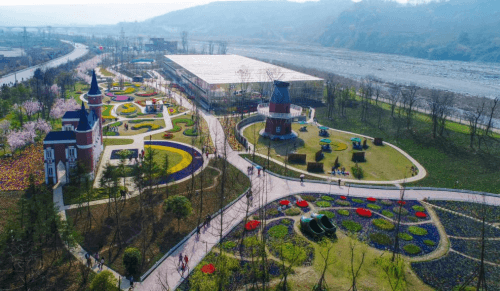 加油站已上线，彭州联合中国石油为广大游客送福利！