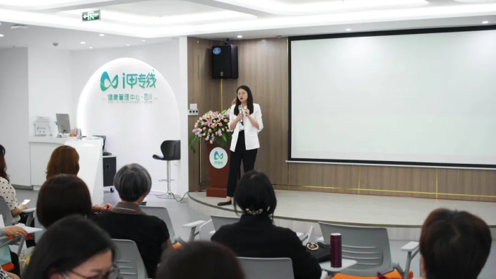 i甲专线《甲友天地》第三届甲友见面会暨四川爱甲联盟成立仪式在美丽的成都圆满召开！